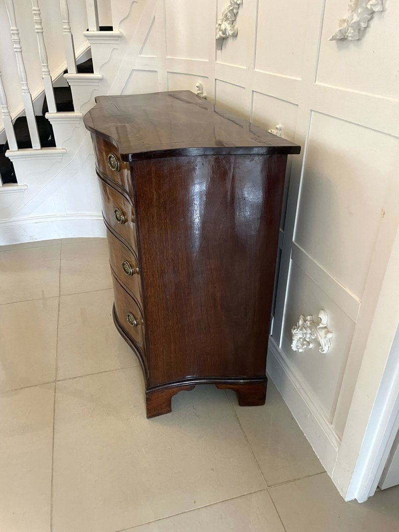 Antique George III 18th Century Quality Figured Mahogany Serpentine Chest of Drawers - Image 5
